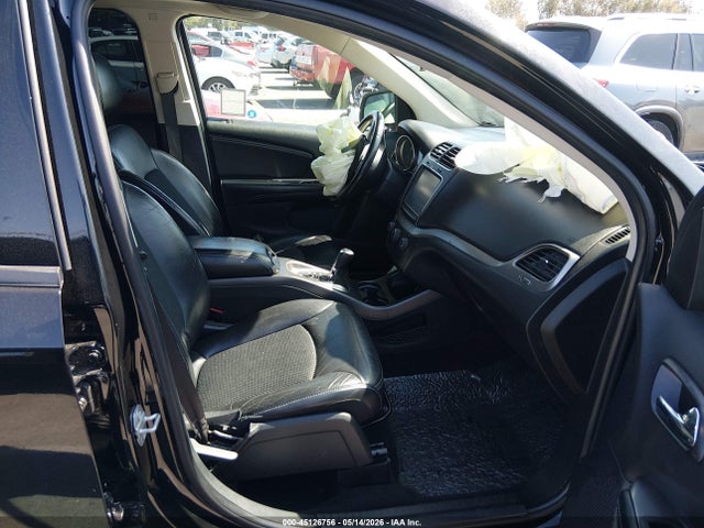 Dodge Journey Crossroad