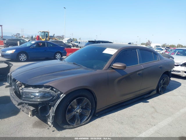 Dodge Charger Sxt