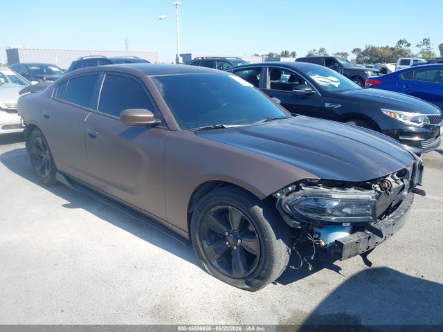 Salvage Dodge Charger Image