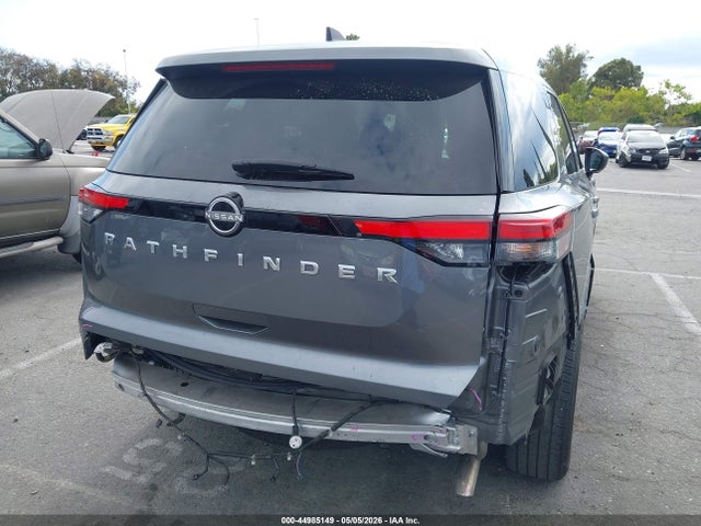 Nissan Pathfinder S Fwd