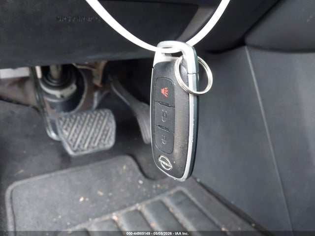Nissan Pathfinder S Fwd