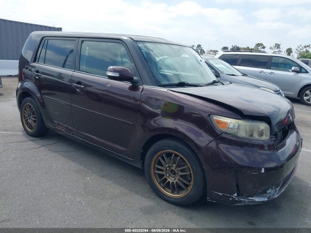 Salvage Scion xB Image