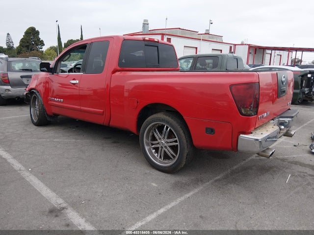 Nissan Titan Se