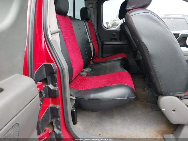 Nissan Titan Se
