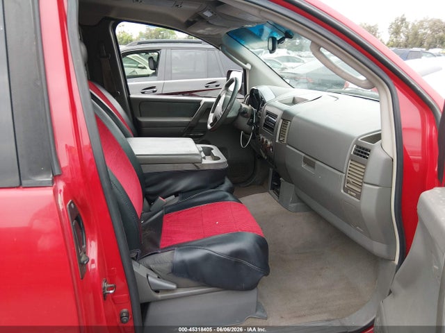 Nissan Titan Se