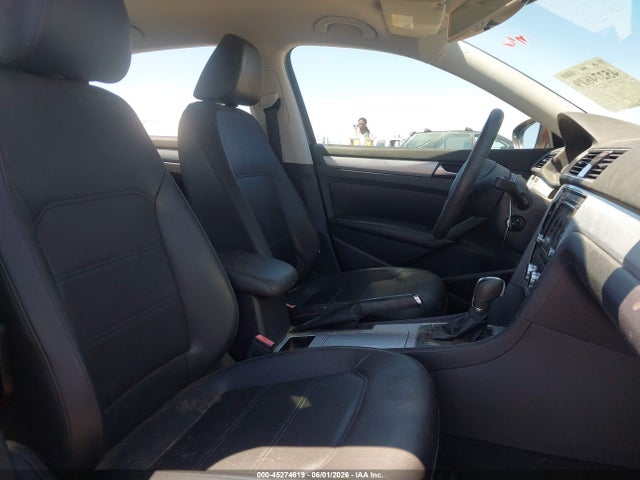 Volkswagen Passat 2.5l Se