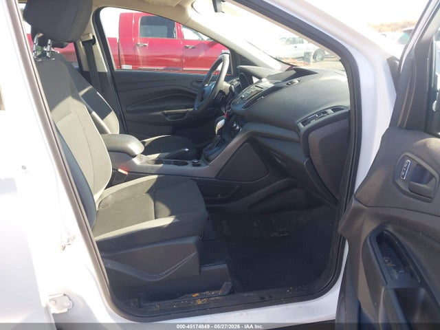 Ford Escape S