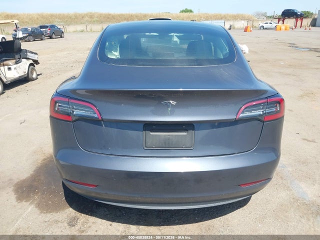 Tesla Model 3 Rear-wheel Drive