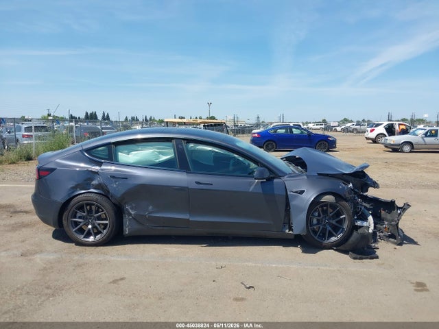 Tesla Model 3 Rear-wheel Drive