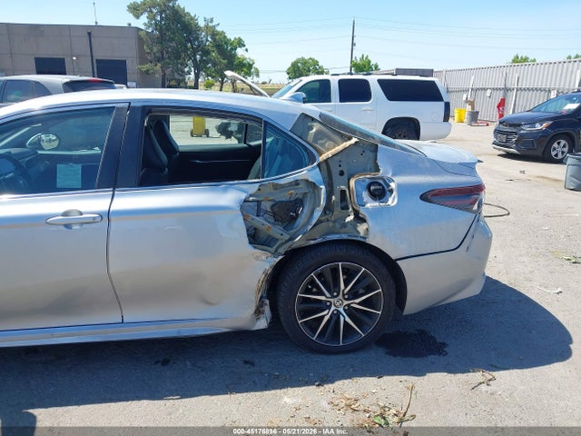 Toyota Camry Se