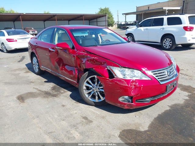 Salvage Lexus Es Image