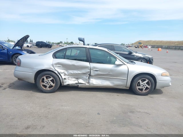 Pontiac Bonneville Se