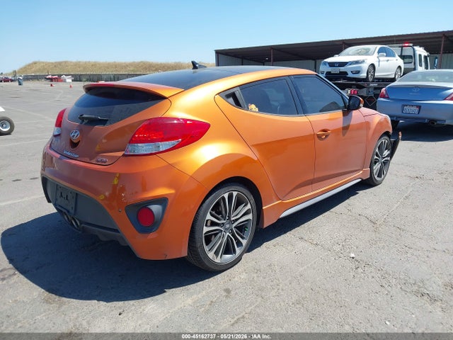 Hyundai VELOSTER Turbo