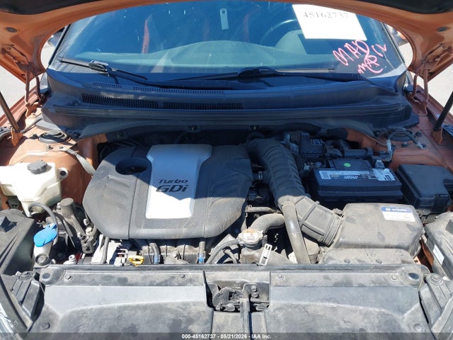 Hyundai VELOSTER Turbo