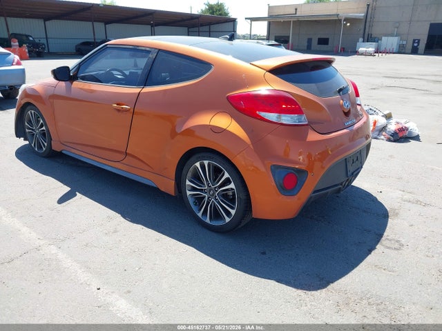 Hyundai VELOSTER Turbo