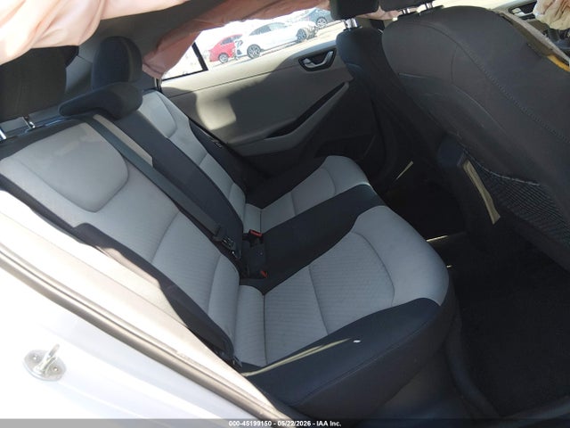 Hyundai Ioniq Blue