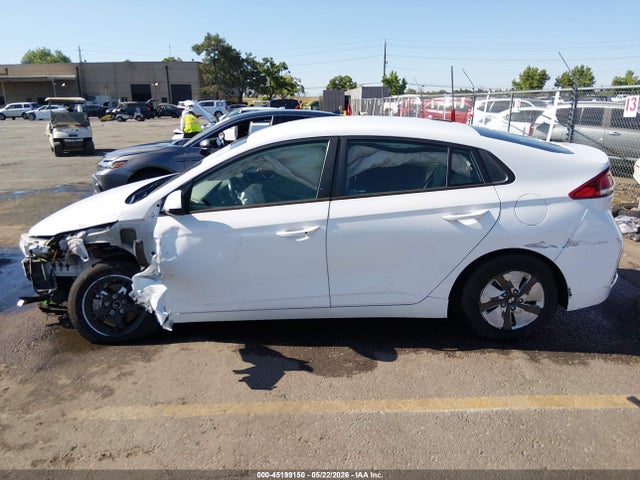 Hyundai Ioniq Blue