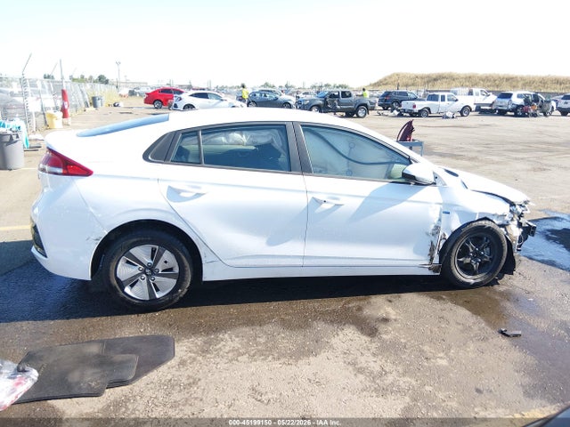 Hyundai Ioniq Blue