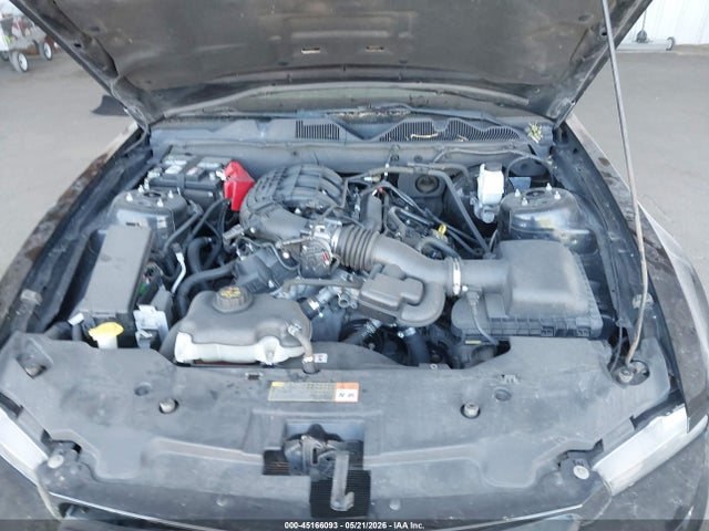 Ford Mustang V6