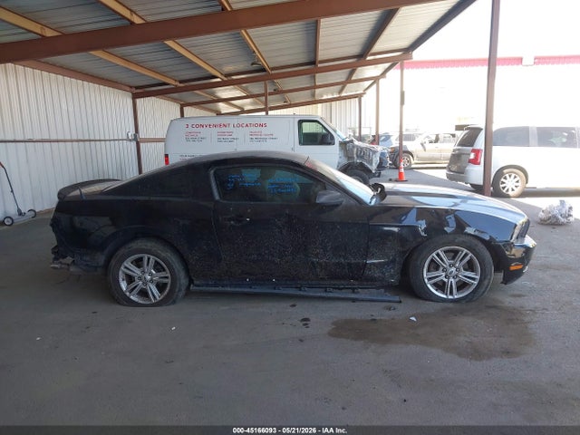 Ford Mustang V6