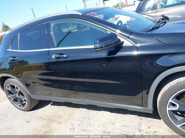 Mercedes-Benz GLA 4matic