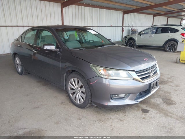 Salvage Honda Accord Image