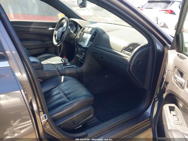 Chrysler 300 300s