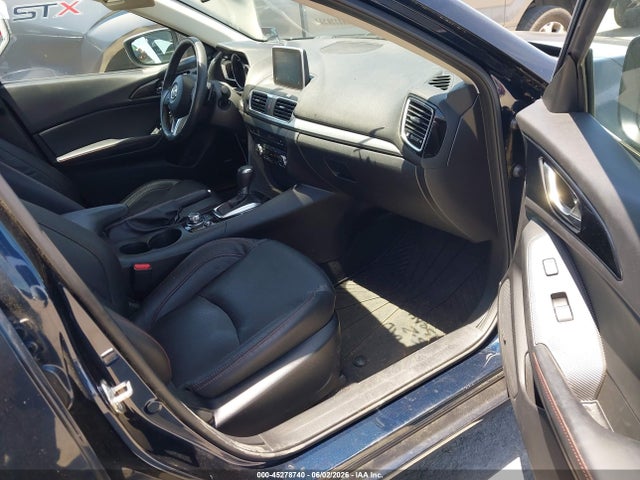 Mazda Mazda3 S Grand Touring