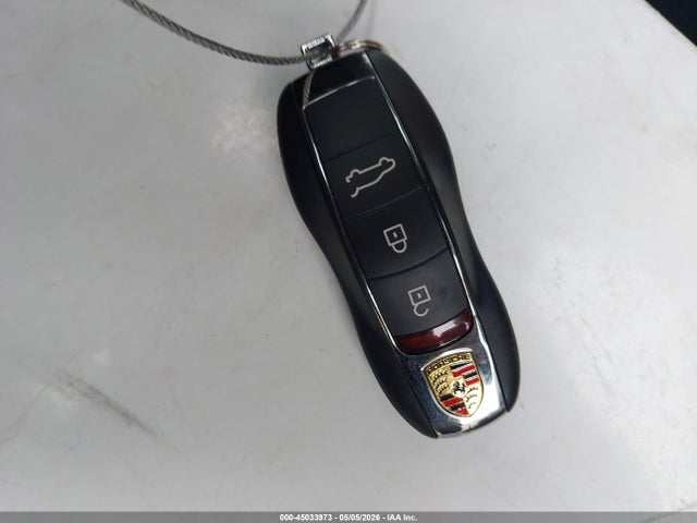 Porsche Macan T