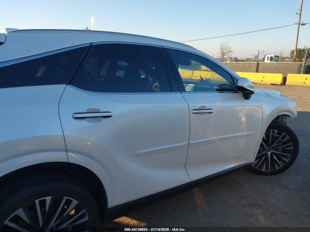 Lexus RX Premium Plus
