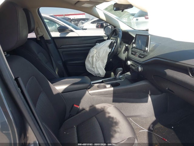 Nissan Altima S Fwd