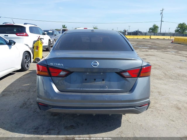 Nissan Altima S Fwd