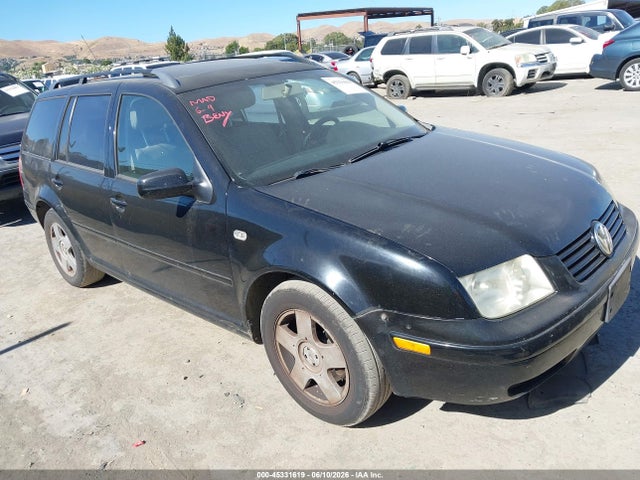 Salvage Volkswagen Jetta Image