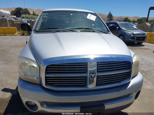 Dodge Ram 1500 Slt