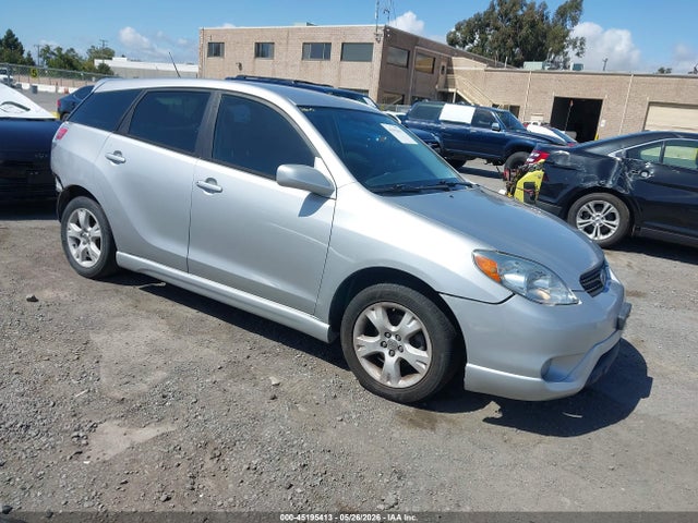 Salvage Toyota Matrix Image
