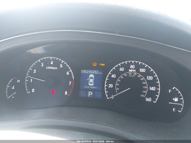 Hyundai Genesis 3.8
