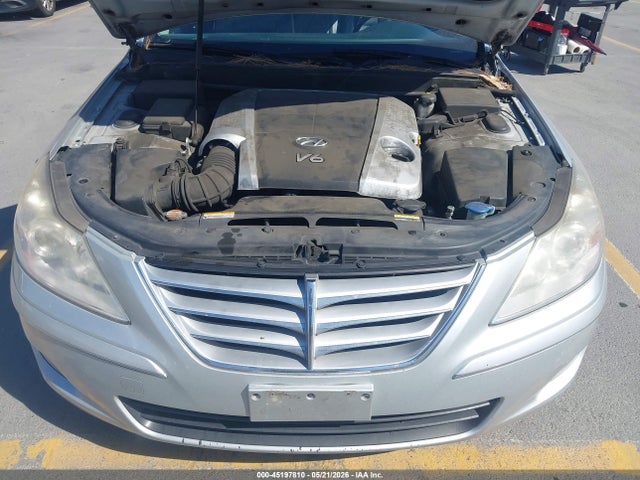 Hyundai Genesis 3.8