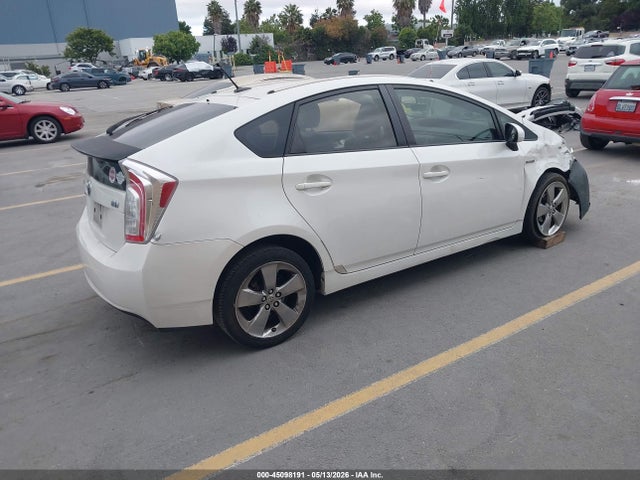 Toyota Prius Three Se