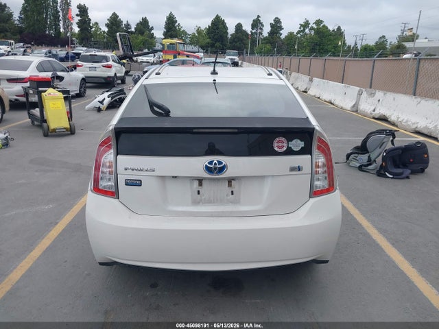 Toyota Prius Three Se