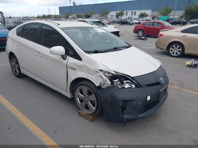 Toyota Prius Three Se