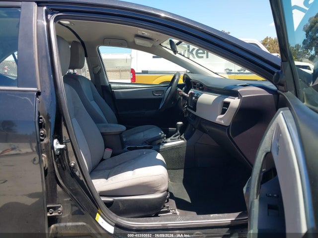 Toyota Corolla Le