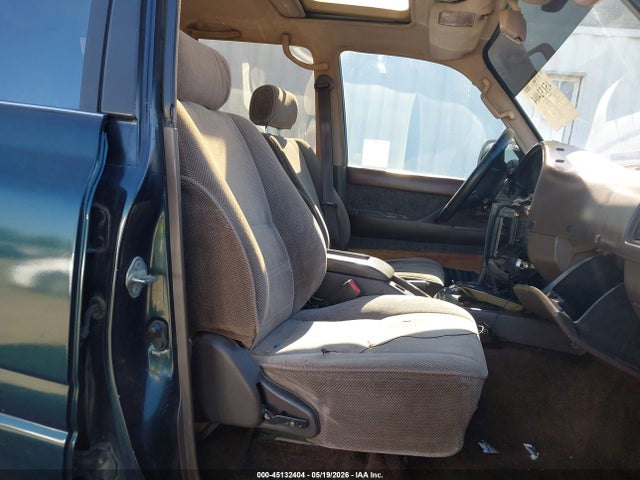 Toyota Land Cruiser Dj81