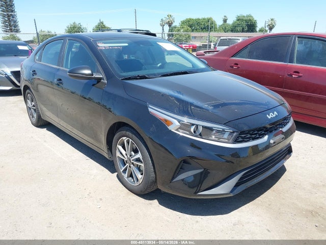 Salvage Kia Forte Image