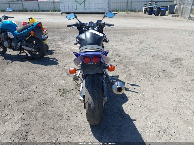 Yamaha Fzs10