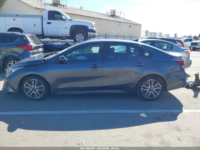 Kia Forte Gt-line
