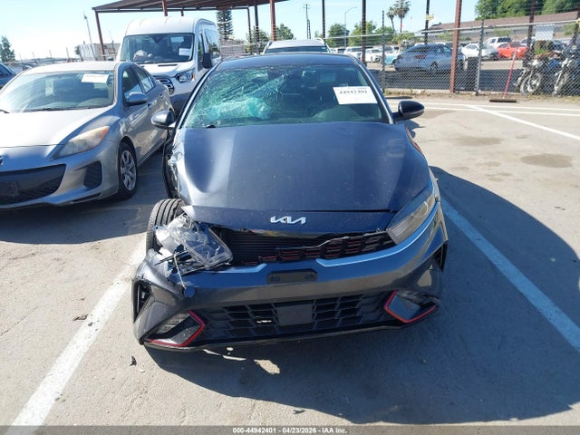 Kia Forte Gt-line