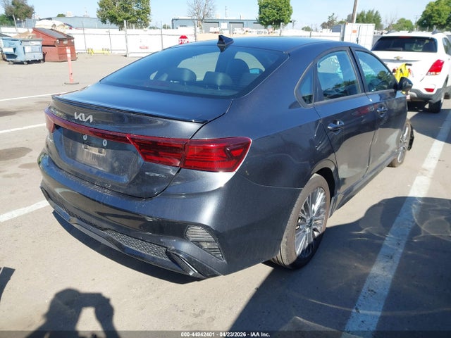 Kia Forte Gt-line