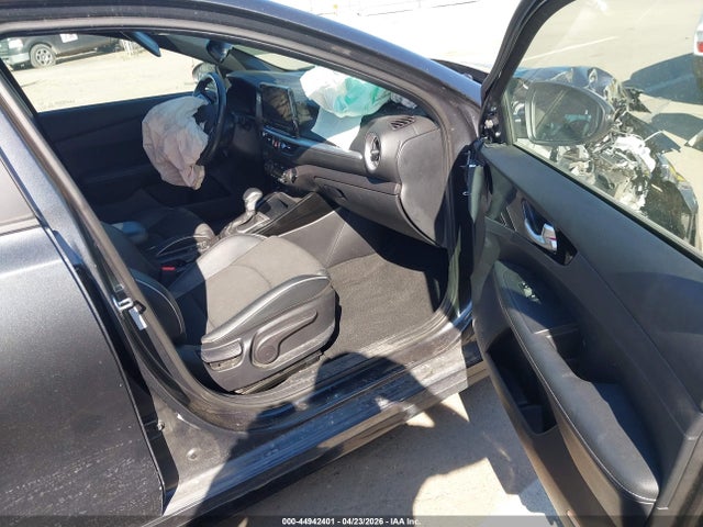 Kia Forte Gt-line