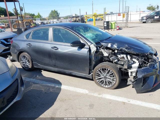Kia Forte Gt-line