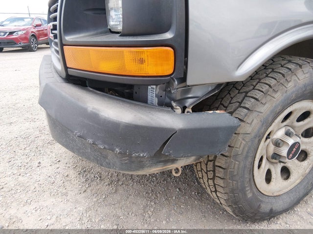 GMC Savana Ls